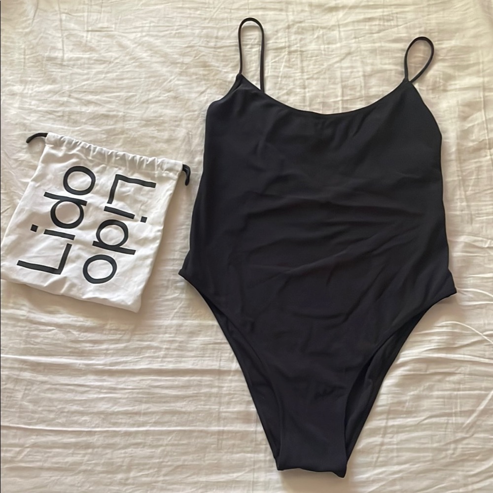 Lido swim Trentasei one piece in black